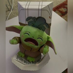 NEW Disney Star Wars The Mandalorian Grogu Mystery Plush